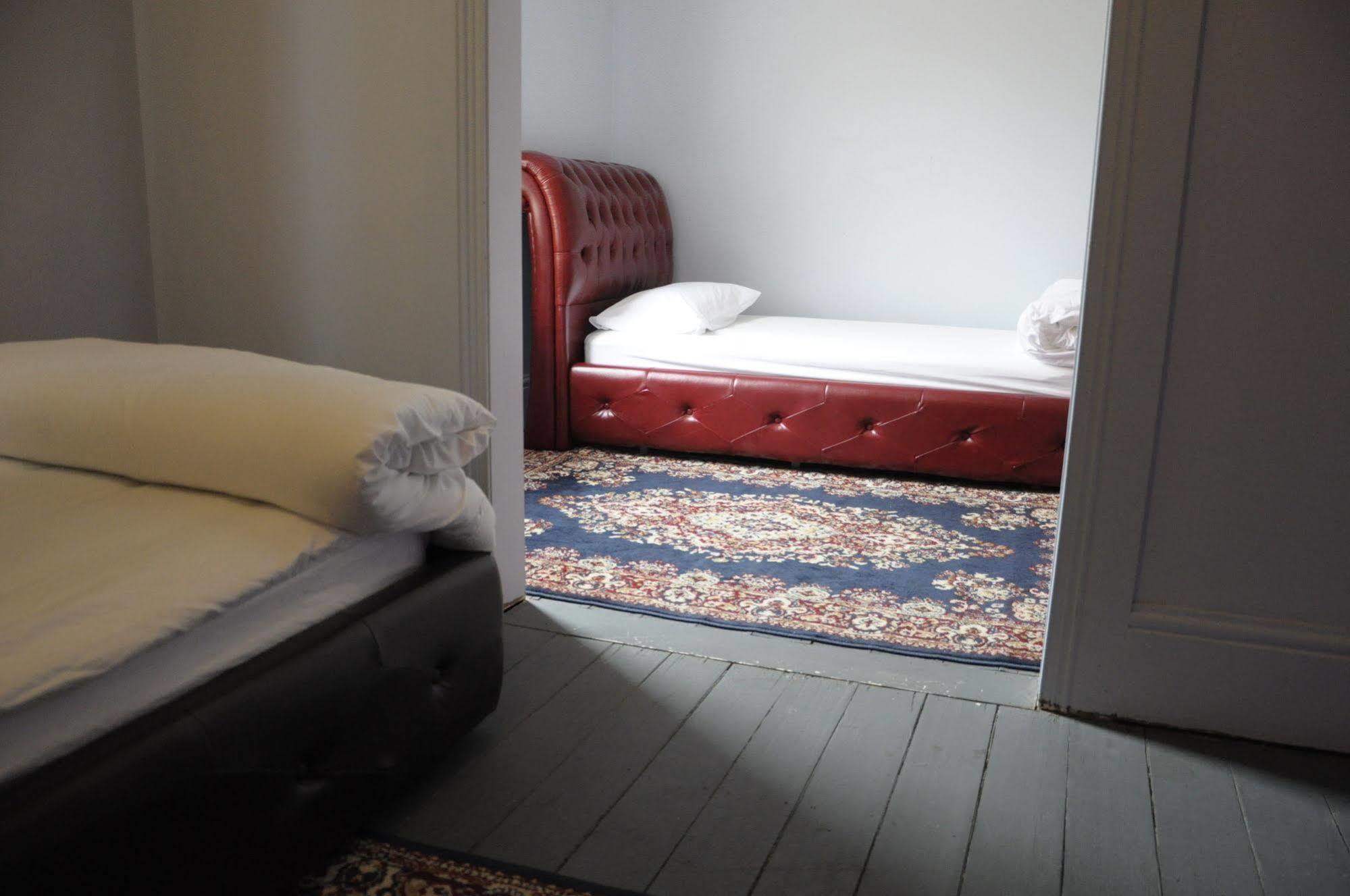 הובארט Backpackers Imperial Hotel מראה חיצוני תמונה