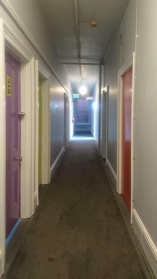 הובארט Backpackers Imperial Hotel מראה חיצוני תמונה